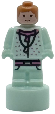 Lavender Brown Statuette / Trophy (6523414)